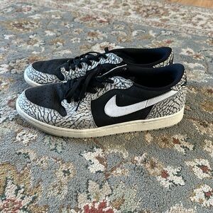 Nike Air Jordan 1 sneaker black cement size 13